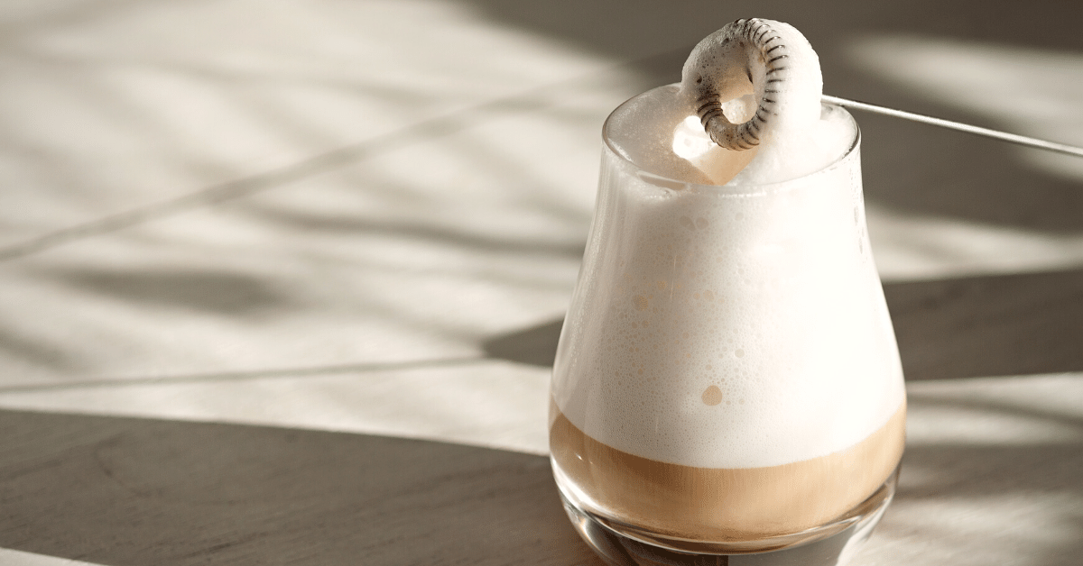 milk foam maker and coffee