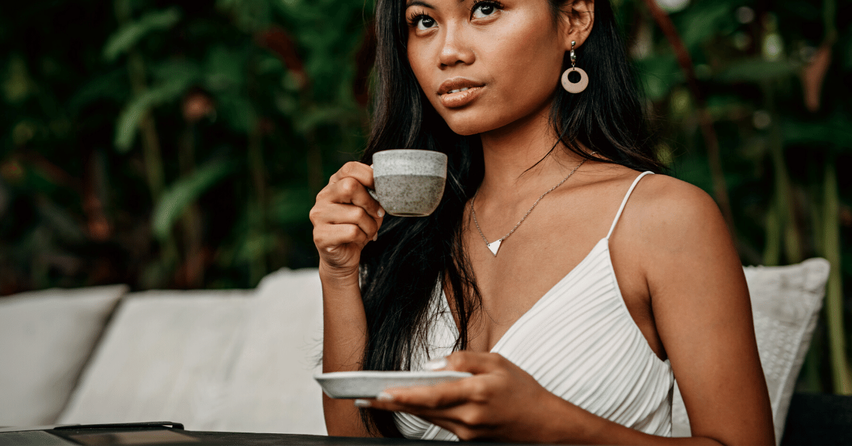 woman drinking coffee